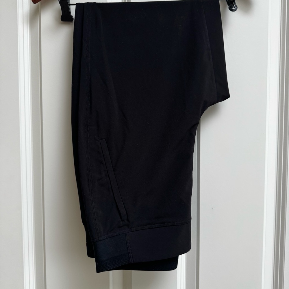 Athleta Brooklyn Heights Jogger Black - Picture 5 of 13